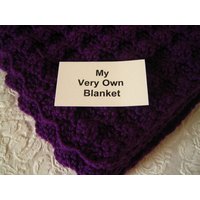 Aubergine Handgehäkelte Babydecke von MyVeryOwnBlanket