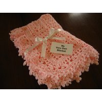 Weiche Rosa Spitze Handgehäkelte Baby-Mädchen-Decke von MyVeryOwnBlanket