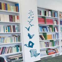 Bücher Haben Flügel Bibliothek Display Idee | Wandtattoo Für Ihr Schulklassenzimmer, Lernbereich, Leseecke, Bücherecke Oder Bibliothekswand von MyWordyWalls