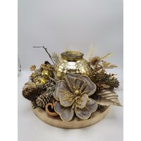 Blumengesteck Gesteck Herbstgesteck Herbstdeko Windlicht Blüte Zapfen Äpfel Gold Braun von MyfleurDE