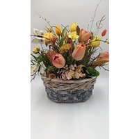 Frühlingsgesteck Tischgesteck Schmetterling Schnecke Tulpe Gräser Gelb Orange von MyfleurDE