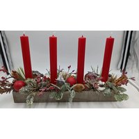 Weihnachtsgesteck Adventsgesteck Tischgesteck Kugel Kerze Stern Distel Beeren Tanne Rot Silber von MyfleurDE