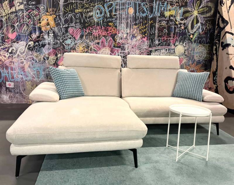 Dieter Knoll Ecksofa Small in beige - elektrische WallAway-Funktion von Myhomelando Sofort