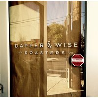 store Front Schild Display Aufkleber Boutique Business Mit Ihrem Individuellen Logo 20" X 12" Sign von MyrtleTreeVinyl