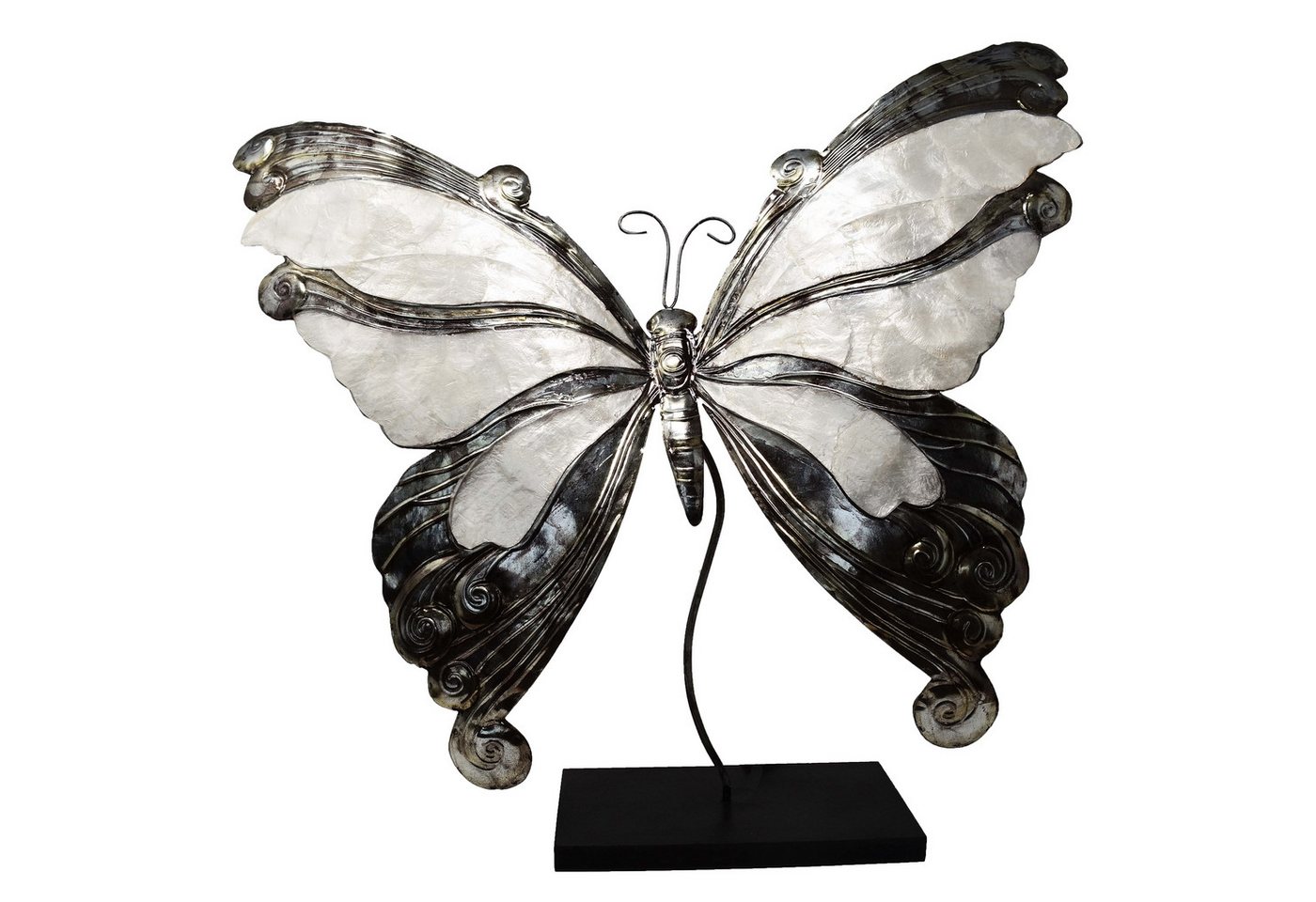 MystiCalls Dekofigur Metallfigur Schmetterling mit Perlmutt - Deko, Figur, Blech, Metall (1 St), Perfekt zu jedem Anlass - Geburtstag, Weihnachten! MystiCalls Dekofigur Metallfigur Schmetterling mit Perlmutt - Deko, Figur, Blech, Metall (1 St), Perfekt zu jedem Anlass - Geburtstag, Weihnachten! von MystiCalls