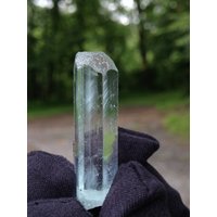 Feine Dt Aquamarine Floater Bi-Color Weiß + Blauer Beryll Mit Double Helix Beam Erstaunlicher Schädigender Verschluss Und Mikrogeätzter Unterseite von MysticalInceptions