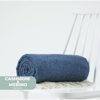 Extra Weicher Dunkelblauer Kaschmir Merino Wolle Einfarbig Texturiert Chevron Fischgrätbindung Große Sofa Decke Plaid Mit Fransen Von Namo Extra Weicher Dunkelblauer Kaschmir Merino Wolle Einfarbig Texturiert Chevron Fischgrätbindung Große Sofa Decke Plaid Mit Fransen Von Namo von NAMOstudio