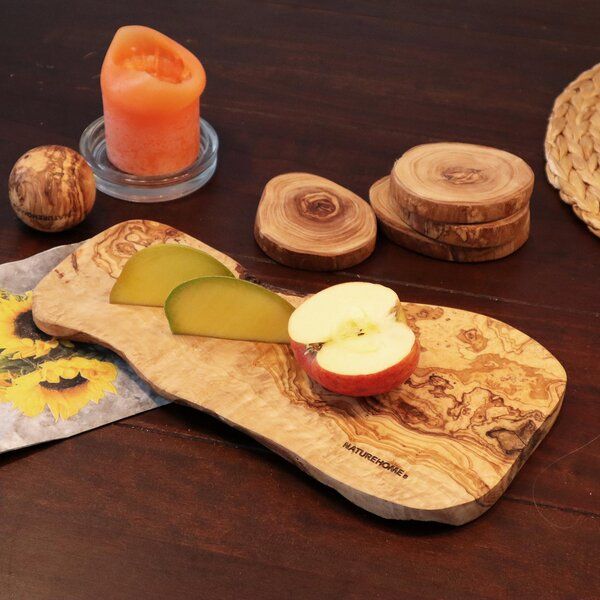 NATUREHOME Servierbrett Schneidebrett Baumscheibe Olivenholz Naturschnitt NATUREHOME Servierbrett Schneidebrett Baumscheibe Olivenholz Naturschnitt von NATUREHOME