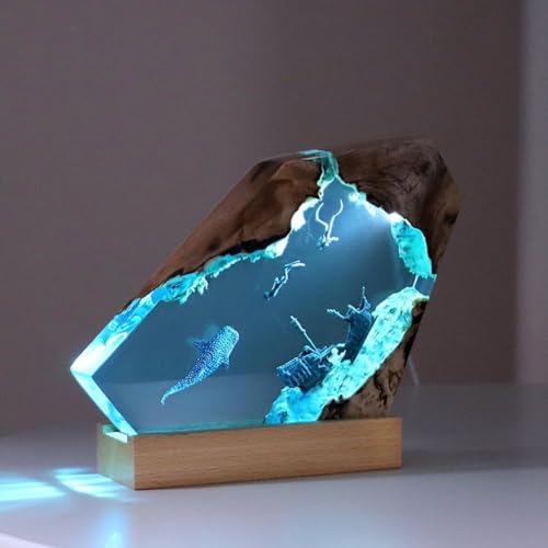 Exquisites Harz Marine Tier Ornament Taucher Ozean Hai Zubehör Licht Handwerk Paar Dekoration Harz W8v4 Epoxy Taucher Nacht von NAUXIU