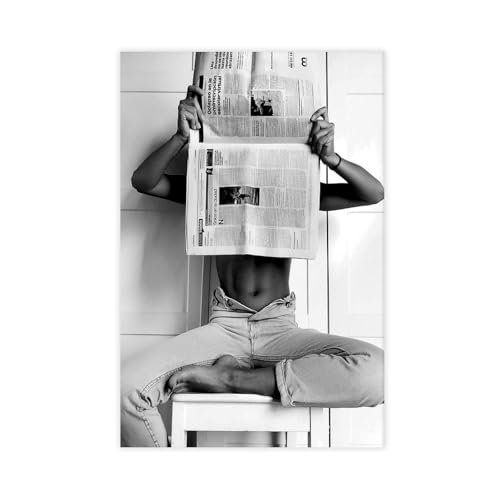 NDGSA Leinwandposter "Woman Reading A Newspaper in Black And White" NDGSA Leinwandposter "Woman Reading A Newspaper in Black And White" von NDGSA