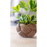 Mittlere Größe - Jutekorb Für Blume, Brot, Obst, Handtuch Handgefertigter Mehrzweckkorb, Gewebt Mit Juteseil Aufbewahrungsschale Aus Seil von NESWITH