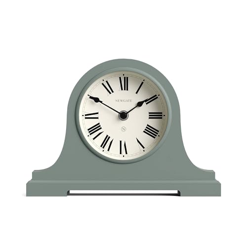 NEWGATE® Broadway Kaminsims Uhr | Klassisches Design des Napoleonhutes | Spargel grün | Römische Ziffern | Traditioneller Stil für Schreibtisch, Tischplatte, Regal oder Nachttisch von NEWGATE