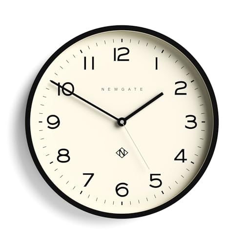 NEWGATE® Echo Nummer DREI | Eine Moderne Wanduhr mit einem minimalistischen grafischen Zifferblatt und einem zeitgenössischen, geradlinigen Gehäuse. (Schwarz) von NEWGATE