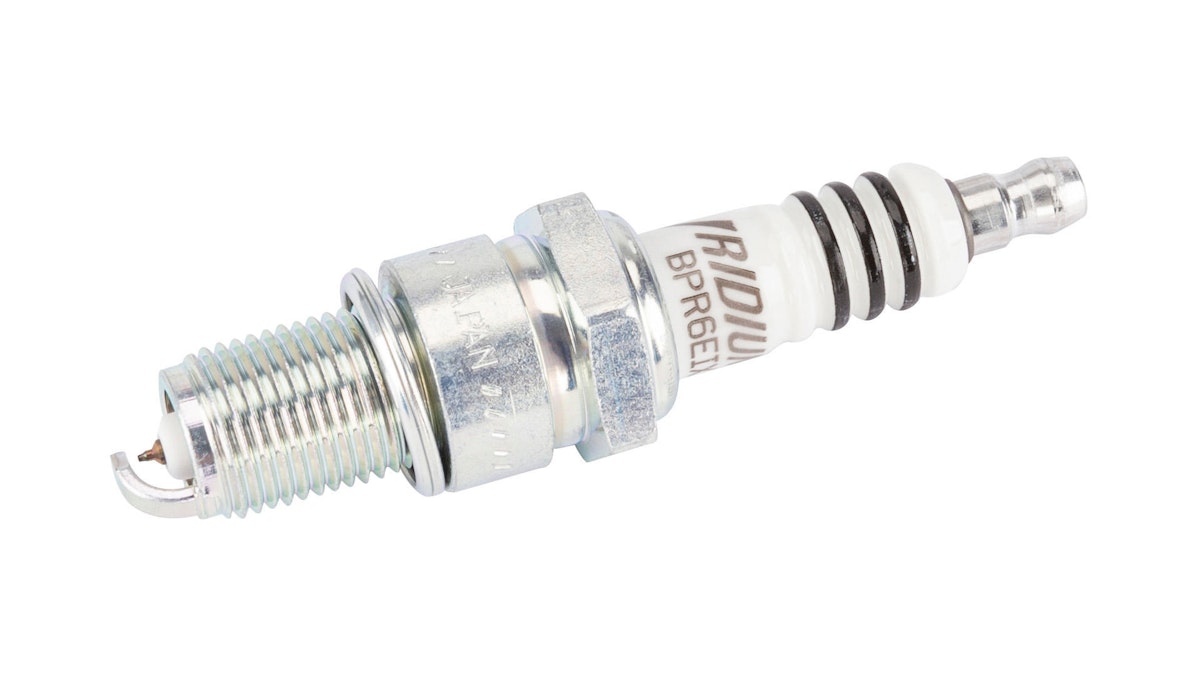 NGK Zündkerze BPR6EIX, Iridium, Schlüsselweite 20, 8, Zündkerze Gruppe B, 14 mm Gewinde NGK Zündkerze BPR6EIX, Iridium, Schlüsselweite 20, 8, Zündkerze Gruppe B, 14 mm Gewinde von NGK