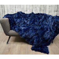 Luxus Blaufuchs Pelzdecke Überwurf, Kuschelige Und Flauschige Echtpelzdecke von NGfurs