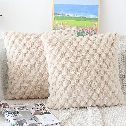 NIULAA Flauschig Kissenbezug 45x45 Beige 2er Set Plüsch Deko Kissenbezüge Weich Gestreift Kissenhülle Luxus Pelz Dekokissen Sofakissen Zierkissen Kuschelig Kissen Bezüge Wohnzimmer Sofa von NIULAA