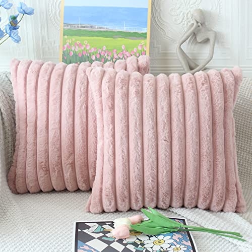 NIULAA Rosa Kissenbezug 40x40 2er Set Flauschig Plüsch Deko Kissenbezüge Weich Gestreift Pelz Kissenhülle Dekokissen Sofakissenbezug Luxus Sofakissen Zierkissenbezüge Wohnzimmer Sofa von NIULAA