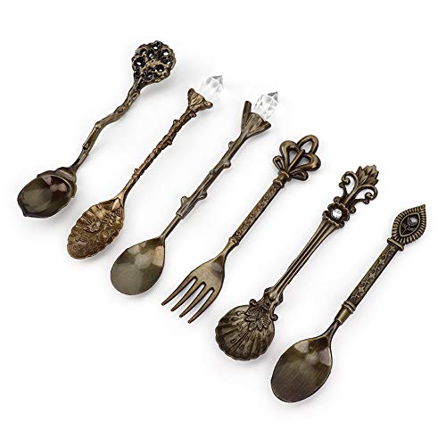 NIZUUONE Europäischer Gerichtsstil Vintage Spoon Fork Set, Foodgrade Zink -Legierung für das Leben, Geeignet für den Gebrauch zu Hause und für die Cafeteria (Bronze (Liebes Herzgabelgriff)) von NIZUUONE