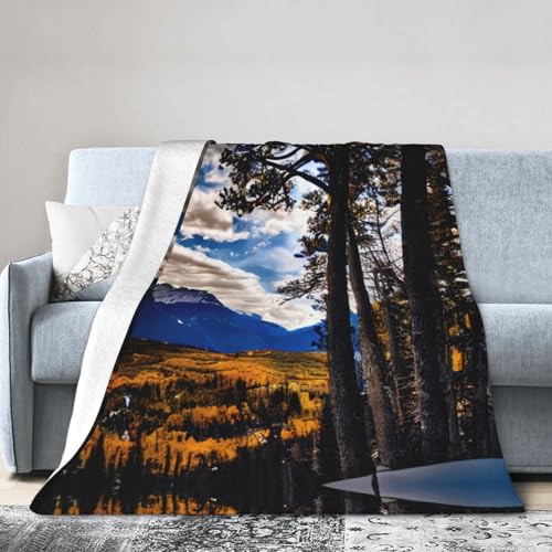 NImongt Atmungsaktive Flanelldecke mit Rocky-Mountain-Range-Druck, leicht, hautfreundlich, konditionierende Decke für Bett von NImongt