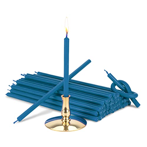 NKlaus - Set- Kerzenhalter mit 50 hellblauer geruchsneutralen und durchgefärbten Stabkerzen, 16cm lang, 45min Brenndauer, ruß- und tropffrei 40003 von NKlaus