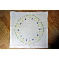 Vintage 1950Er Jahre Oster Leinen Tischdecke Handgewebte Küken Stickerei von NORDICARTCURIOSITY