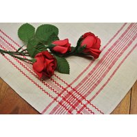 Exellently Well Done Vintage 1950Er Jahre Rechteckig Handgemacht Ungebraucht Gewebt Rot/ Beige Leinen Tischdecke/ Handtuch Mit Traditionellem Muster Exellently Well Done Vintage 1950Er Jahre Rechteckig Handgemacht Ungebraucht Gewebt Rot/ Beige Leinen Tischdecke/ Handtuch Mit Traditionellem Muster von NORDICARTLINENS