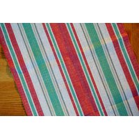 Lange Exellent Gut Gemachte Vintage 1980S Unbenutzte Handgewebte Rot/Grün Beige Leinen Tischdecke Läufer Mit Streifen Muster Lange Exellent Gut Gemachte Vintage 1980S Unbenutzte Handgewebte Rot/Grün Beige Leinen Tischdecke Läufer Mit Streifen Muster von NORDICARTLINENS