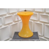 Yellow Space Age/Hocker Beistellhocker Tulip Style Sitzhocker Mid Century Gelb Yellow Space Age/Hocker Beistellhocker Tulip Style Sitzhocker Mid Century Gelb von NORESTDesign