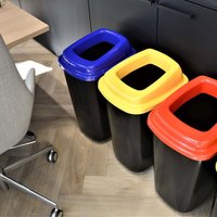 Recyclingbehalter 45l gruner deckel - einfache mulltrennung Recyclingbehalter 45l gruner deckel - einfache mulltrennung von NORTHIX