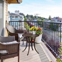 Runder terrassen beistelltisch aus aluminiumguss wetterfest von NORTHIX