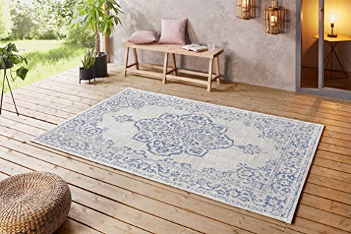 NORTHRUGS In- und Outdoor Teppich 120x170cm - Wetterfest Orientalisch Vintage-Design mit Medallion Läufer Terrassenteppich Balkonteppich Küchenläufer Badteppich Wohnzimmerteppich Wasserfest in Blau von NORTHRUGS