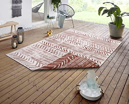 NORTHRUGS In- und Outdoor Teppich Biri 120x170 cm - Wendeteppich Wetterfest Boho Style Vintage Design Teppich für Balkon Terrasse Garten Wintergarten Wohnzimmerteppich Wasserfest in Cayenne von NORTHRUGS
