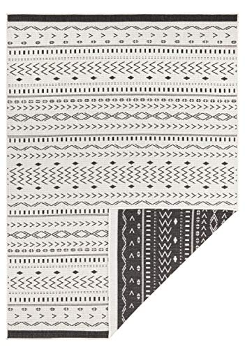 NORTHRUGS In- und Outdoor Teppich Kuba 120x170cm - Wendeteppich Wetterfest Boho Design Ethno Muster Läufer für Balkon Terrasse Garten Wintergarten Wohnzimmerteppich Wasserfest in Schwarz Creme von NORTHRUGS