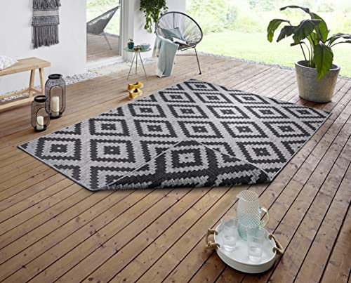 NORTHRUGS In- und Outdoor Teppich Malta 120x170cm - Wendeteppich Wetterfest Modernes Geometrisches Muster Teppich für Balkon Terrasse Garten Wintergarten Wohnzimmerteppich Wasserfest in Night Silver von NORTHRUGS