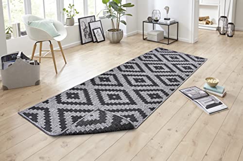 NORTHRUGS In- und Outdoor Teppich Malta 80x250cm - Wendeteppich Wetterfest Modernes Geometrisches Muster Teppich für Balkon Terrasse Garten Wintergarten Wohnzimmerteppich Wasserfest in Night Silver von NORTHRUGS