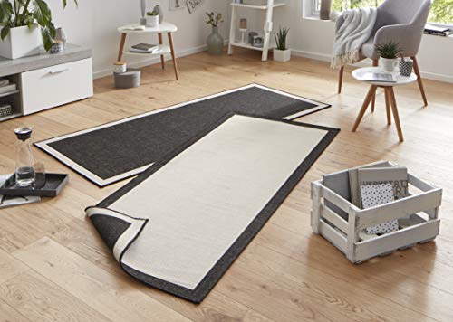 NORTHRUGS In- und Outdoor Teppich Panama 80x350cm - Wendeteppich Wetterfest Modernes Uni Design mit Bordüre Läufer für Balkon Terrasse Garten Wintergarten Wohnzimmerteppich Wasserfest in Schwarz Creme von NORTHRUGS