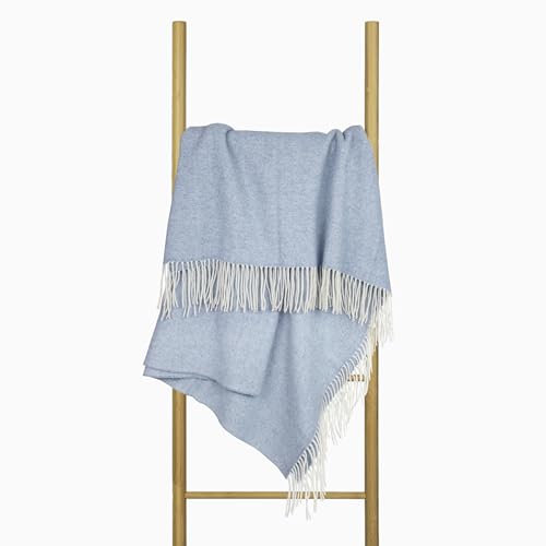 Merino Wolldecke 140x200 – Weiche Merino Decke mit 10% Kaschmir – Luxuriöse Schafwolldecke mit Tasseln – Warme Wolldecke für Sofa, Bett & Outdoor – Stylish Weiche Kuscheldecke - Nostra Wolldecken von NOSTRA SINCE 1991