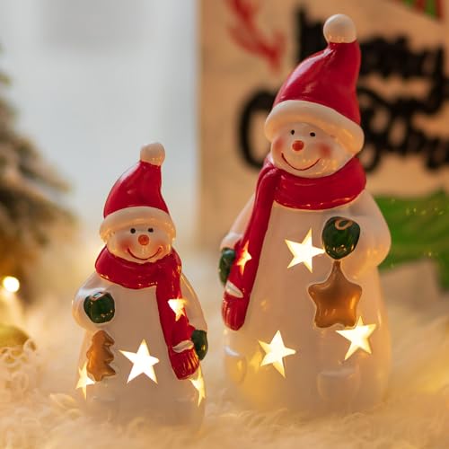 NUPTIO Schneemann Keramik LED Weihnachten Deko - 2 Stück Weihnachtsfiguren Beleuchtet Winter Innen Weihnachtsdeko Porzellan Weiß Figuren Lichthaus Figur Weihnachts (Inklusive 2 Knopfzellenbatterien) von NUPTIO