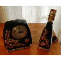Vintage Mid-Century Schwarze Keramik Lampe Und Uhr Set Mit Gold Gazelle Verkleidung 03612 von NWAttic