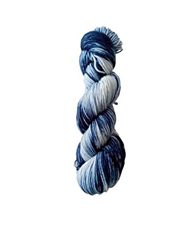 Sockenwolle 8fach Superfine handgefärbt - 200 m/ 100 g - navy blue/natur - 75% Schurwolle / 25% Polyamid - Australische Schurwolle 22 Mikron von NaRoKnit