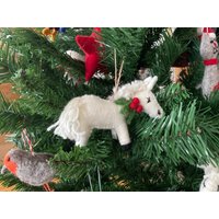 Weihnachtsanhänger Pferd I Filz Christbaumschmuck Weihnachtsdeko Pferdchen von NachaInterior