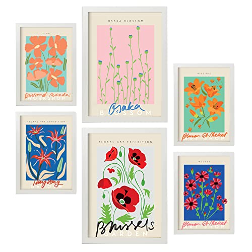 Nacnic-Set von 6 Frühlingsblumen-Plakaten. Sammlung von Platten mit ästhetischer Collage für Innendekoration. Größen A3 und A4. Weißer Rahmen. von Nacnic