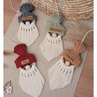 Makramee Wichtel, Weihnachtswichtel Personalisiert, Gastgeschenk Weihnachten, Mitbringsel, Geschenkanhänger, Baumschmuck von NadWi68