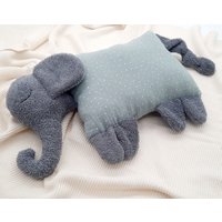 Namenskissen/Kuschelkissen Elefant Dunkelgrau Mit Musselin in Wunschfarbe von NaehkaestchenAachen