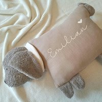 Namenskissen/Kuschelkissen Kleiner Hund Mit Musselin in Wunschfarbe Geburt Geburtstag Taufe Namenskissen/Kuschelkissen Kleiner Hund Mit Musselin in Wunschfarbe Geburt Geburtstag Taufe von NaehkaestchenAachen