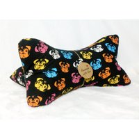 Leseknochen Knochenkissen Keilkissen Nackenkissen Nackenrolle Nackenhörnchen Kissen Hunde #5# Leseknochen Knochenkissen Keilkissen Nackenkissen Nackenrolle Nackenhörnchen Kissen Hunde #5# von NaehstuebchenJasalu