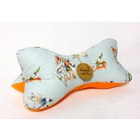 Leseknochen Knochenkissen Nackenkissen Ritter Drachen #10# Leseknochen Knochenkissen Nackenkissen Ritter Drachen #10# von NaehstuebchenJasalu