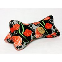 Sonderpreis Leseknochen Knochenkissen Lesekissen Nackenkissen Rosen Totenkopf #7# Sonderpreis Leseknochen Knochenkissen Lesekissen Nackenkissen Rosen Totenkopf #7# von NaehstuebchenJasalu