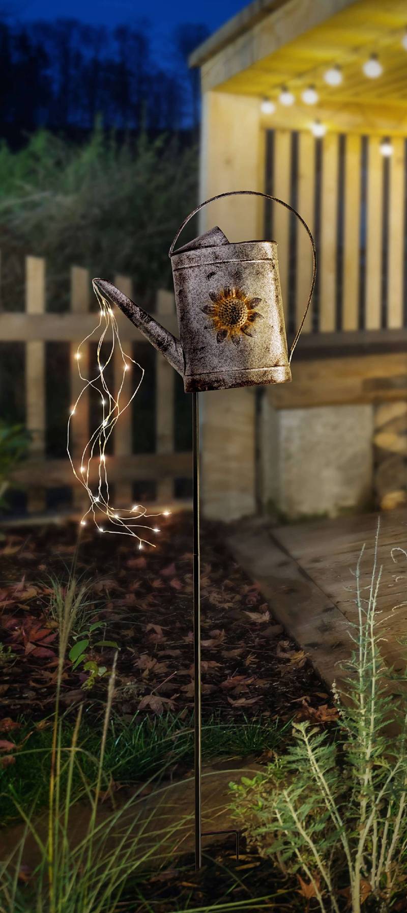 home24 LED-Solar Erdspieß Gießkanne 36 x 110 x 11cm Silber von home24