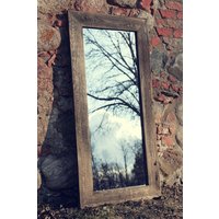 Spiegelrahmen Aus Altholz von NaiveWoodFactory
